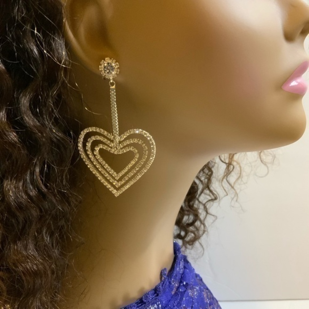 Natasha Rhinestone Heart Earrings
